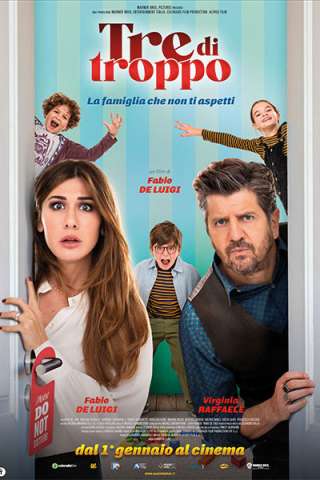 Tre di troppo (2023) streaming